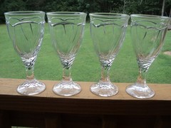 4 – NORITAKE SWEET SWIRL CLEAR WINE/WATER GLASSES 6 3/4 INCH – Set 4- -EUC
