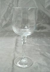 Vintage Mikasa KENSINGTON Set of 4~7-3/8″ Optic Wine Goblets Glasses T1000 EC