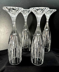 Mikasa Park Lane Crystal Champagne Glasses ~ 6-8 oz Capacity ~ 8 1/2 x 2″ SET 4