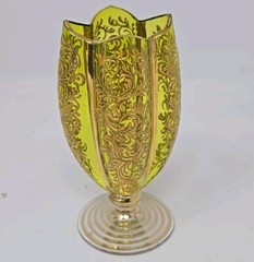 Antique Moser Green Chartreuse Hand Painted Gold Enamel 4″ Quatrefoil Cordial