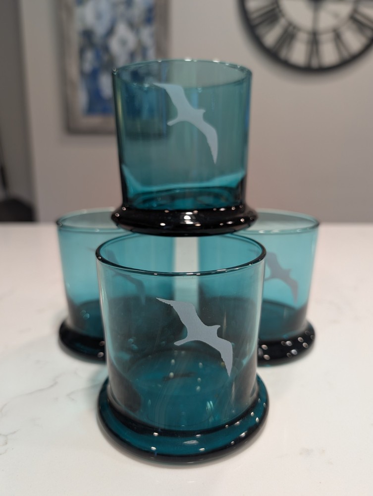 Vintage Coastal Blue Glass Tumblers with Seagull Design – Set of 4