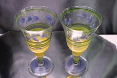 Gibson Glassware 2 Wine Water Glass Goblets BERNINI Hand Painted Blue Yellow