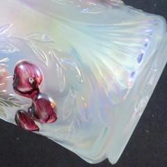 DUGAN WREATHED CHERRY ICE WHITE RED CHERRIES DECORATED CARNIVAL GLASS TUMBLER #2