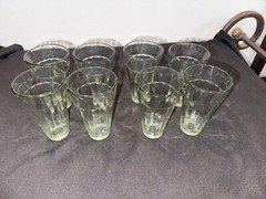 Mid Century Modern Set Of 8 Four Oz Cutting Chai Glasses & Metal Wire Caddy Wood