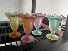 Unmarked Mid-Century Modern Frosted Pastel Glass Tulip Dessert Cups Set of 4