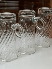 4 Optique Glass Irish Coffee Mugs By Essentials, Curled Handle EUC 5.75” Tall