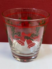 Vtg 80’s Christmas Libbey Cocktail Glass SET OF 4 Tumbler Green Wreath Red Bells