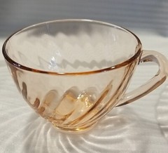 VTG ARCOROC FRANCE Rosaline 4 Pink Swirl Cup, Saucer, 7 1/2″,8 1/2″ Plates. MCM