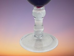 Home Essentials & Beyond 4-Lot 7.25″ Flared Bubble Stem 14 oz Water Wine Goblets