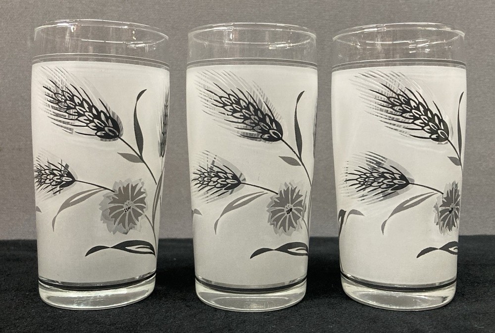 Libbey Frosted Silver Leaf Pattern Mini Tumblers 4oz Set of 3