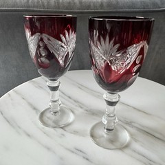 2 Bohemian Fashion Crystal Glass Goblets Hand Cut Pattern Wine Glass Red 3.6 oz