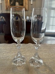 2 MIKASA CRYSTAL «THE RITZ» 8 1/2″ CHAMPAGNE FLUTE GLASSES RIBBED STEM