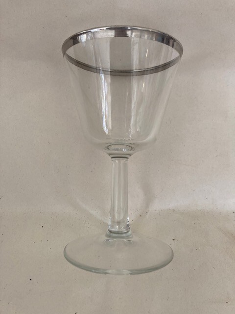 Vintage Solitaire platinum rim long stem crystal glasses