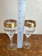 VINTAGE HAND DECORATED SET OF 2 INTERGLASS ITALY CRYSTAL WINE GLASSES GOLD RIM