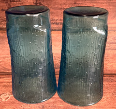 2 Anchor Hocking Pagoda Laser Blue Turquoise Texture Rain 5 1/2″ Tumbler 16 oz