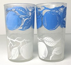 Vintage Swanky Swig Juice Glass Blue Apple Peach White Leaves Tumbler MCM Set 2