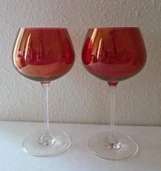 Vintage Ruby Red Balloon Wine Glasses Clear Stem Goblets Set of 2 Christmas MCM