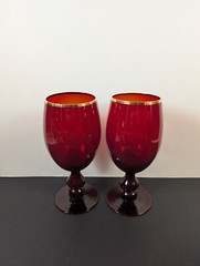 Ruby Red Water Goblets with Gold Rim 14 Ounce Water Glasses Set of 2 Wine Goblet