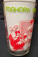 Juice Glass Foghorn Switches Henery’s Egg Warner Brothers Foghorn Leghorn
