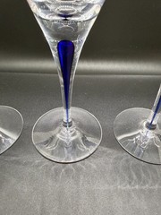 Orrefors – Intermezzo Blue Bubble 4 Wine Glass & Carafe Set – Lagerbielke Sweden