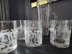 DOROTHY THORPE Pitcher and 9 tumbler/low ball/rocks glasses