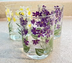 H400~ MCM CERA Flowers Low Ball Rocks Glass Set Of 3 Daffodils Violets