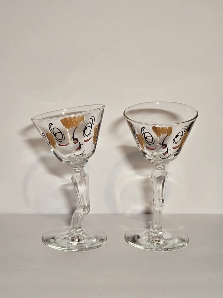 Set of 2 Vintage 1950s Gay Fad Beau Brummell Tipsy Cocktail Martini Glasses