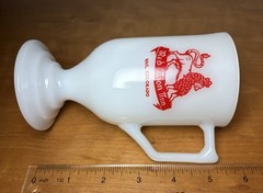 Vintage Red Lion Inn Milk Glass Mug Cup Landmark Restaurant Vail Colorado