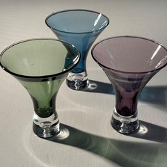Trumpet shaped glasses colored set of 3 martini stemless bar ware