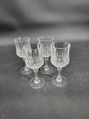Gorgeous Set of 4 Cristal D’Arques Longchamp 8oz Wine Glasses Paris France 7″