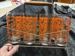 Vintage Drinking Glasses Set