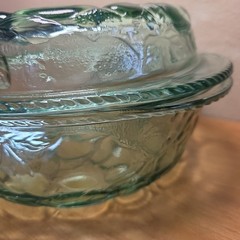 Libbey Orchard 3 QT. Fruit Green Glass Embossed Deep Casserole Dish Lid Baking