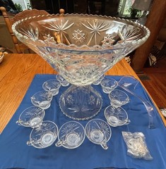 Anchor Hocking Early American Prescut Star of David Complete Punch Bowl Set