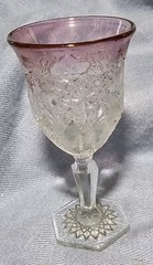 Indiana Daisy And Button Purple Fused Faded Glass Decatur 4 Stemed Glasses 4.5″