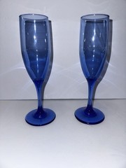 Set Of 2 Vintage Cobalt Blue Wine Glasses Stemware 8.25” H