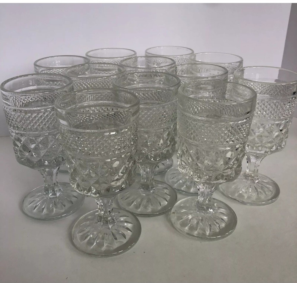 Vintage Anchor Hocking Wexford Claret Wine 5 3/8″ 12 In Set