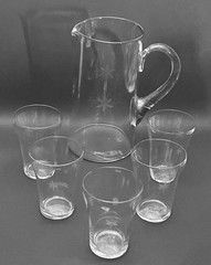 Vintage MCM Atomic Starburst Cut Etched Clear Pitcher And 5 Glasses Barware Set