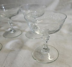 4 Pcs Vintage Acid Etched French Goblet SMALL CHAMPAGNE Glasses Cir 30-40’s 523