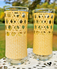 Libbey tumbler drinking glasses set of 2 woven rattan cane pattern vintage 1970s