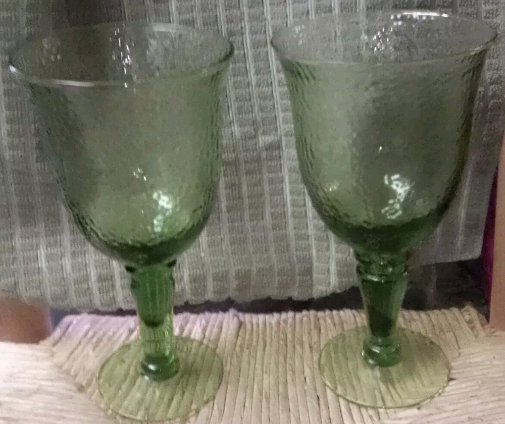 Vintage Green Hammered Glass Goblets 7.5″ Tall Footed Stemmed Set Of 2