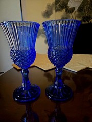 Vtg Fostoria Avon Cobalt Blue Glass George Martha Washington 8″ Set of 2 Goblets