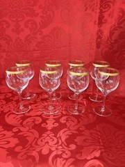 vintage Gold Trim wine 8 glasses,