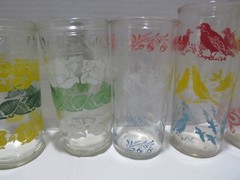 MIXED VTG LOT OF ELEVEN DRINKING GLASSES DIFFERENT PATTERNS