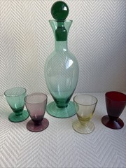 Vintage Hand Blown Retro Art Glass Green Decanter with 4 Cordial Glasses MCM