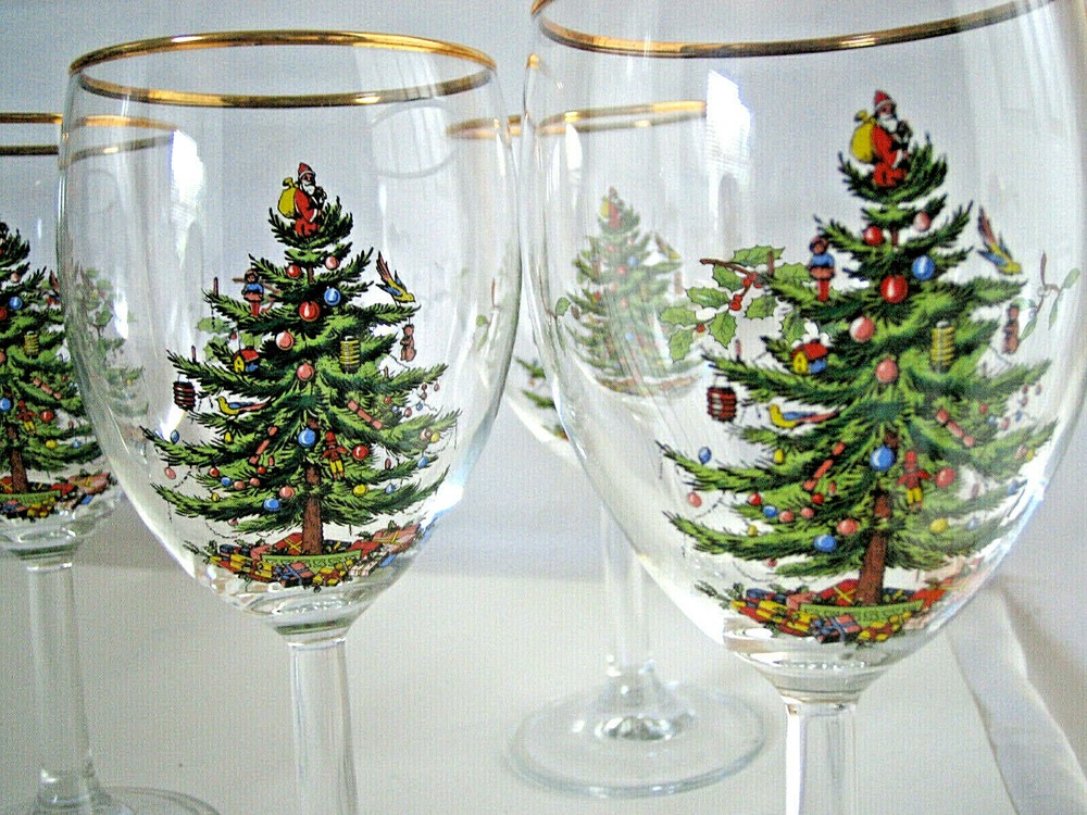 4-pc set SPODE Christmas Tree Wine Glasses 71/4″ Gold trim