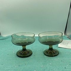 2 Vintage Smoke Brown Glasses Sherbet Dessert Champagne Pedestal MCM Tawny