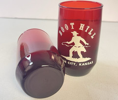 2 Ruby Red JUICE GLASS ANCHOR HOCKING «BOOT HILL» Dodge City Kansas