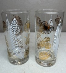 Set of 7 Vintage Mid Century Modern White & Gold Leaf Highball Glasses Tumblers