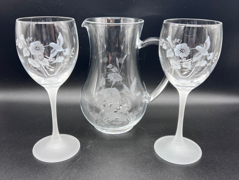 Avon Hummingbird Lead Crystal Set of 2 Water Goblets & 7-7/8″ Pitcher Frosted