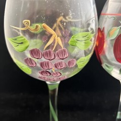 VTG Tuscany Hand Painted Grapes Apples Glass Balloon Wine Glasses Set of 2 wine